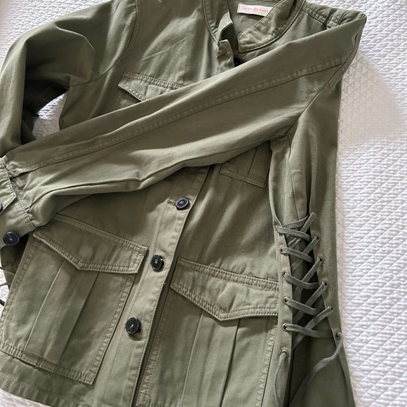 Utility Jacket By Tory Burch Green - WHAT I JUST SAW THIS FOR $260 IN 3 PLACES - Picture 4 of 10